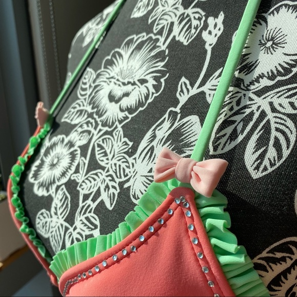 Luli Fama Corazon De Melon bikini - Picture 10 of 16